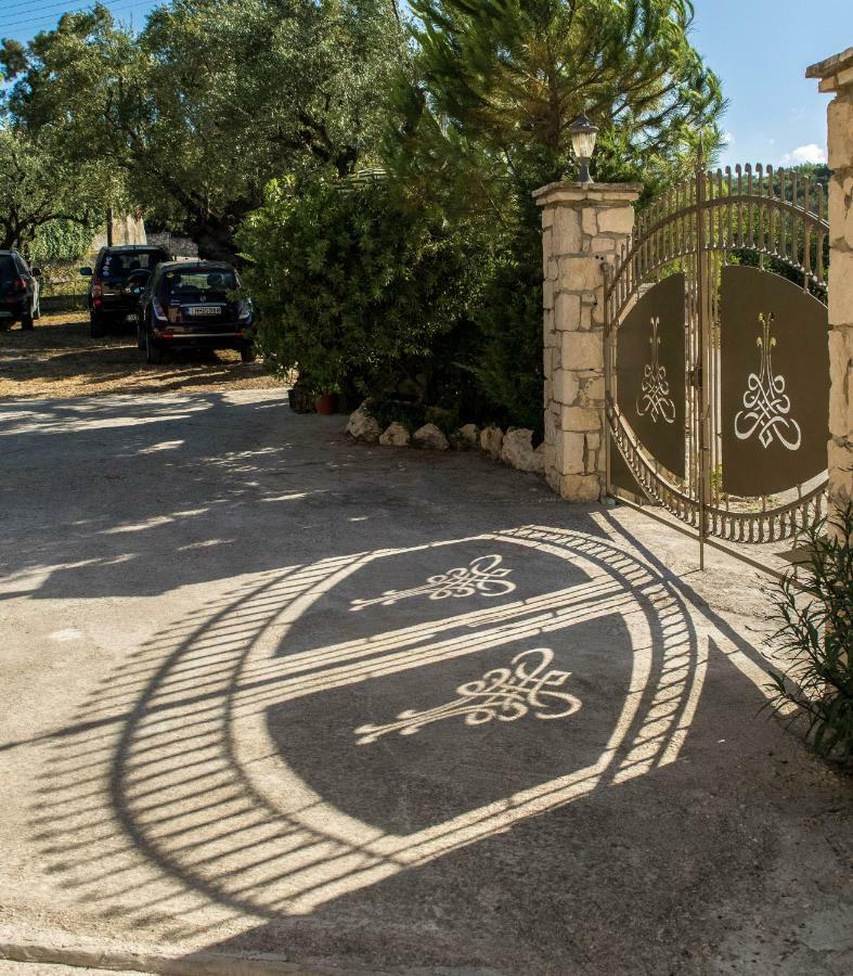Orfeas Villa Méson Yerakaríon
